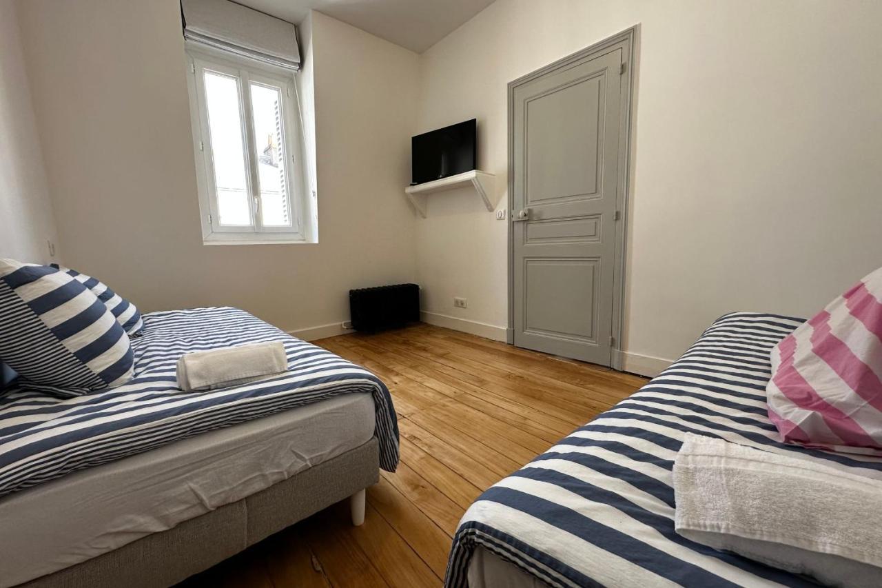 In The Beautiful Districts Of Tours A "Particular" With Great Comfort Villa Exteriör bild