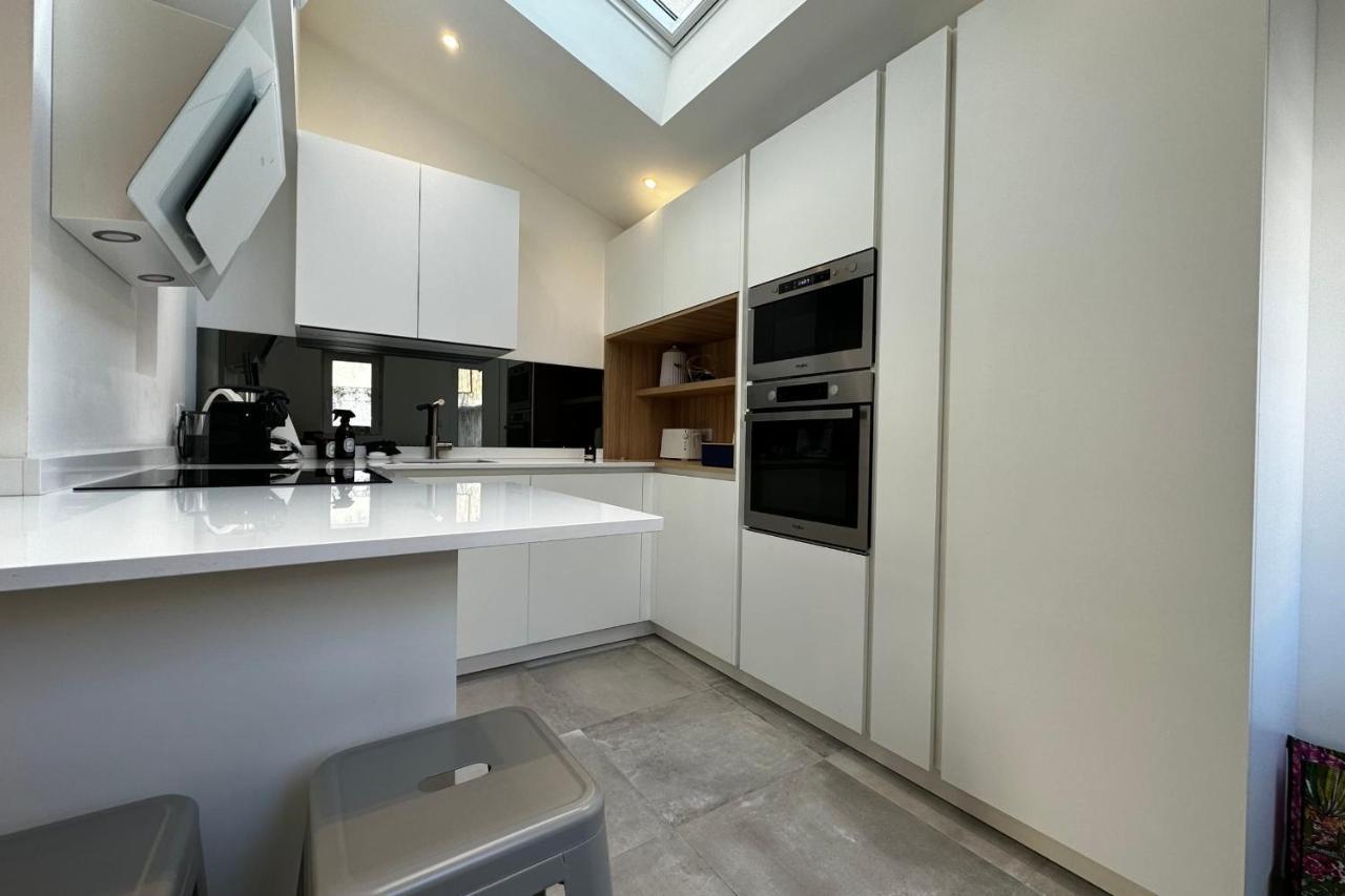 In The Beautiful Districts Of Tours A "Particular" With Great Comfort Villa Exteriör bild