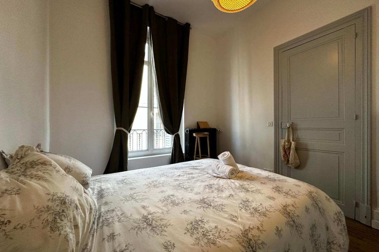In The Beautiful Districts Of Tours A "Particular" With Great Comfort Villa Exteriör bild