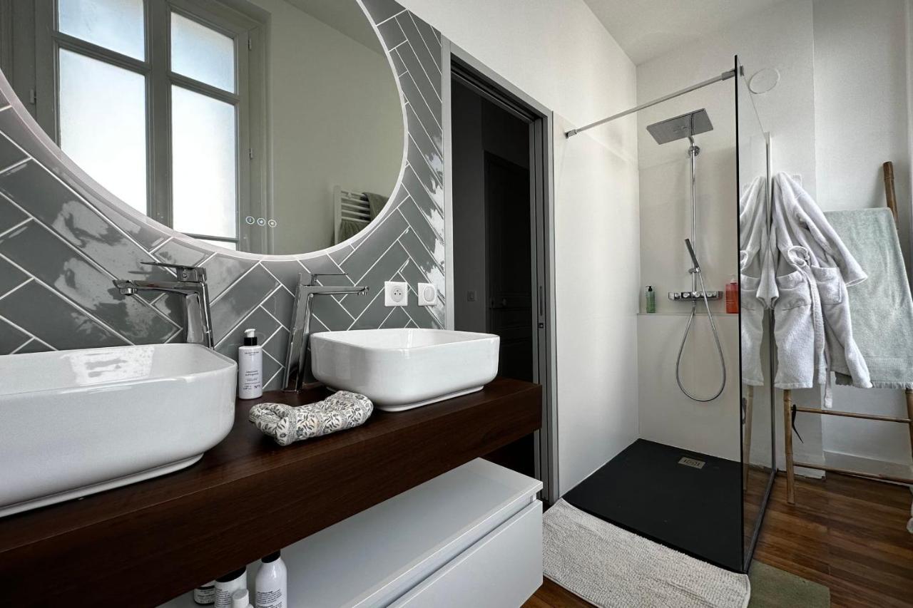 In The Beautiful Districts Of Tours A "Particular" With Great Comfort Villa Exteriör bild